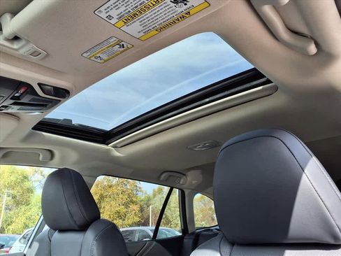 Used 2024 Subaru Outback Limited image 15