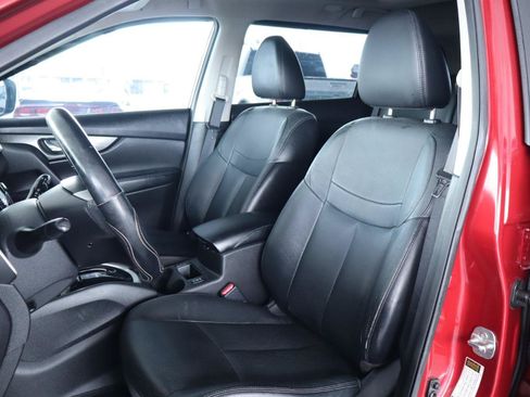 Used 2015 Nissan Rogue SL w/ SL Premium Package FWD image 17