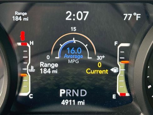 Used 2025 Jeep Wrangler Unlimited Sport AWD/4WD image 29