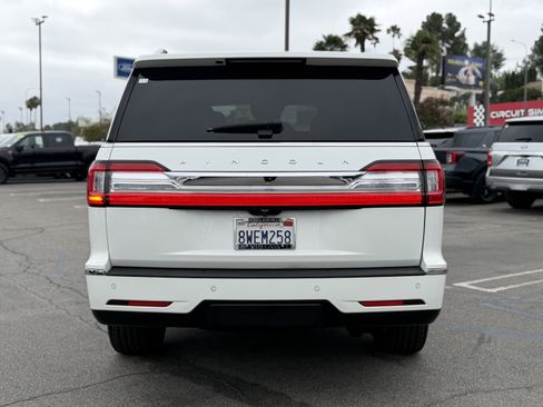 Used 2021 Lincoln Navigator Reserve RWD image 6