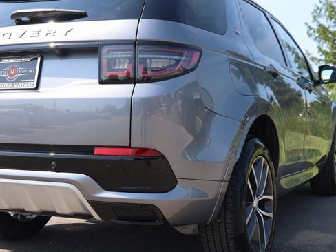 Used 2024 Land Rover Discovery Sport S image 60