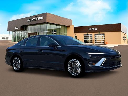 New 2026 Hyundai Sonata SEL FWD image 10