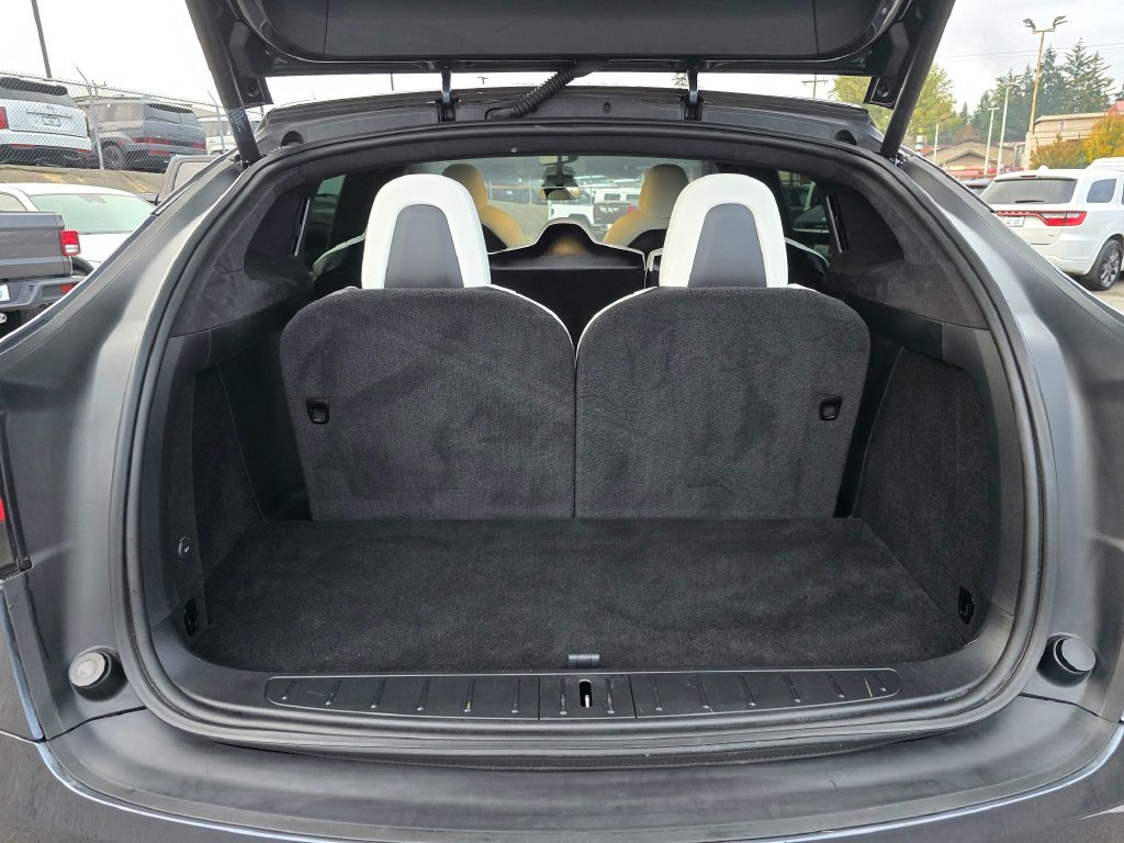 Used 2020 Tesla Model X Long Range AWD/4WD image 16