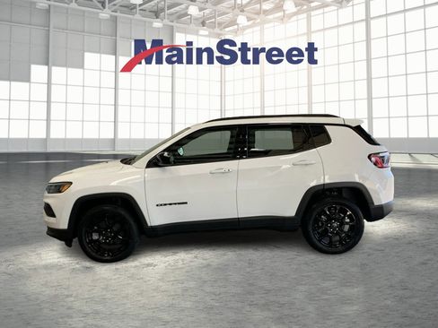 New 2026 Jeep Compass Latitude AWD/4WD image 2