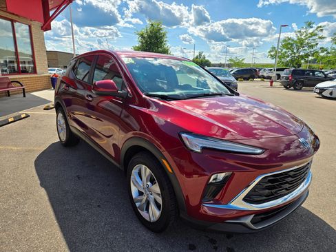 Used 2024 Buick Encore GX Preferred FWD image 3