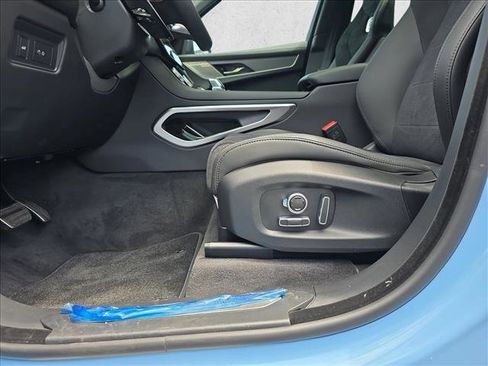 New 2026 Jaguar F-PACE SVR 575 Edition AWD/4WD image 28