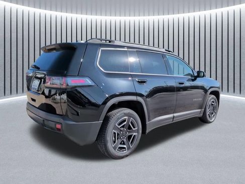 New 2026 Jeep Cherokee Laredo image 6