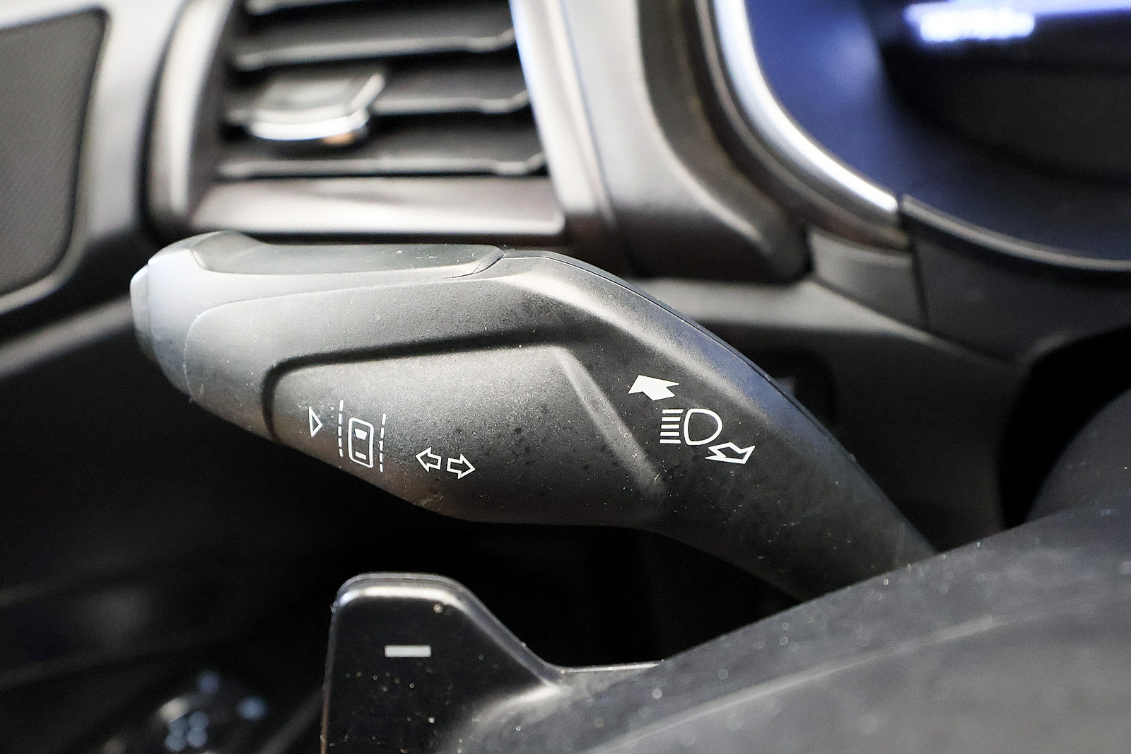 Used 2020 Ford Fusion Titanium FWD image 30