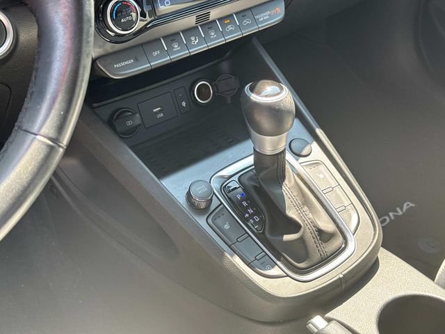 Used 2022 Hyundai Kona SEL w/ Convenience Package FWD image 32