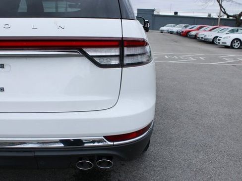 Used 2023 Lincoln Aviator Reserve w/ Elements Package Plus image 47