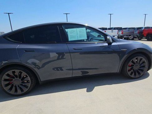 Used 2020 Tesla Model Y Performance AWD/4WD image 9