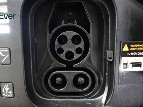 Used 2023 Kia EV6 GT AWD/4WD image 10