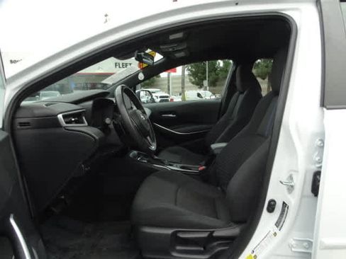 Certified 2022 Toyota Corolla SE image 18
