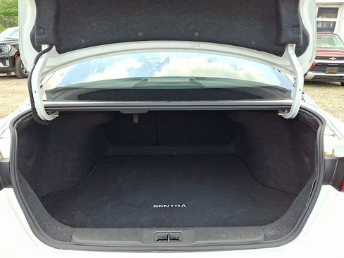 Used 2020 Nissan Sentra SV w/ Electronics Package FWD image 28