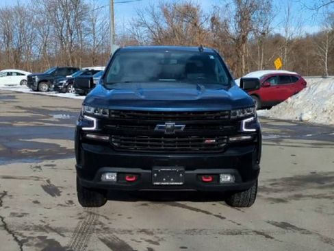 Certified 2021 Chevrolet Silverado 1500 LT Trail Boss image 3