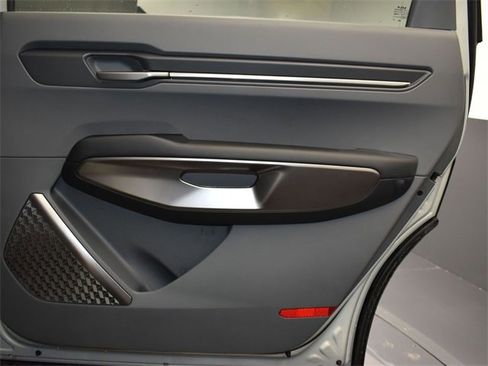 Certified 2024 Kia EV9 Light Long Range image 15