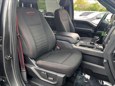 Used 2018 Ford F150 XLT w/ Equipment Group 302A Luxury AWD/4WD image 6
