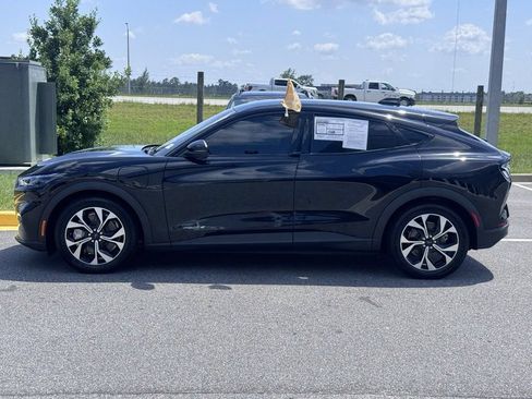 Certified 2025 Ford Mustang Mach-E Select RWD image 4