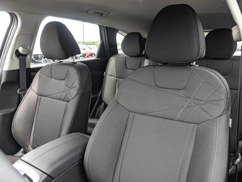 Certified 2025 Hyundai Tucson SE AWD/4WD image 13
