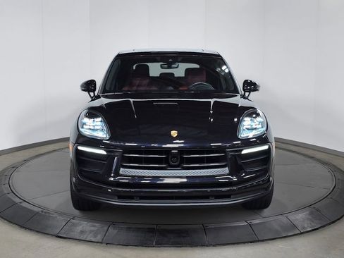 Used 2025 Porsche Macan image 10