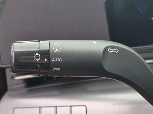 New 2026 Hyundai Kona SEL Premium image 28