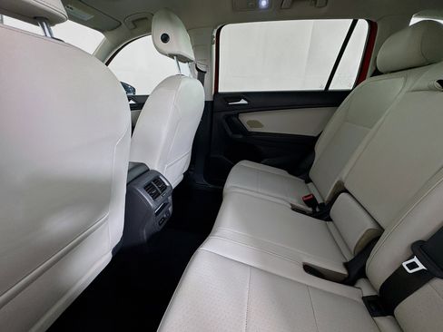 Used 2019 Volkswagen Tiguan SEL image 24