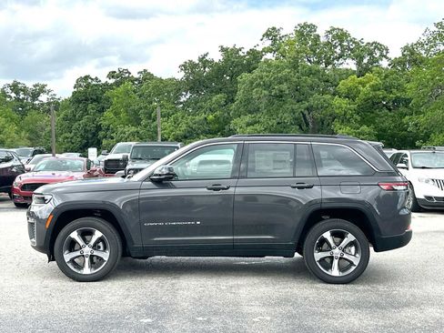 New 2026 Jeep Grand Cherokee Limited AWD/4WD image 12