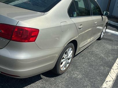 Used 2013 Volkswagen Jetta SE