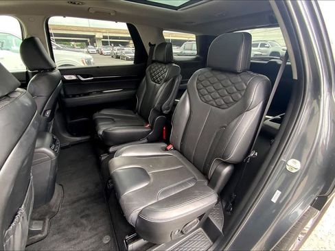 Used 2022 Hyundai Palisade Limited w/ Cargo Package AWD/4WD image 29