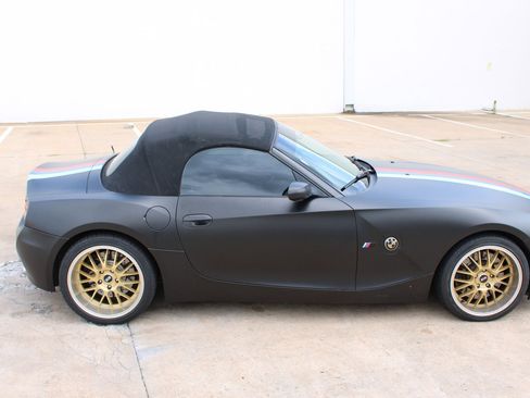 Used 2006 BMW M Roadster RWD image 28