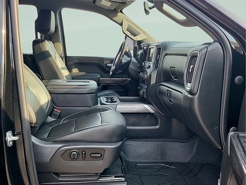 Used 2020 Chevrolet Silverado 3500 LTZ w/ LTZ Convenience Package AWD/4WD image 10