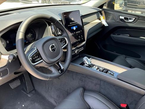 New 2026 Volvo XC60 B5 Ultra w/ Protection Package Premier image 19