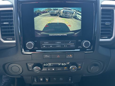 Used 2024 Nissan Frontier SV w/ SV Convenience Package image 30