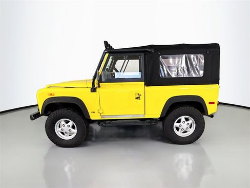 Used 1994 Land Rover Defender 90 image 2