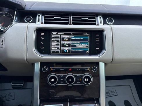 Used 2015 Land Rover Range Rover Autobiography image 14