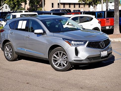 Used 2023 Acura RDX w/ Technology Package image 3