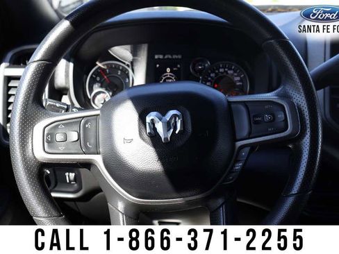 Used 2024 RAM 3500 Tradesman w/ Chrome Appearance Group AWD/4WD image 26