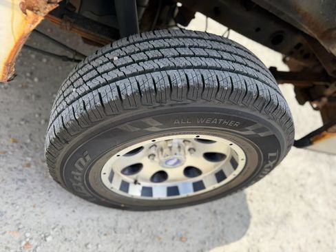 Used 2006 Ford F150 XL AWD/4WD image 9