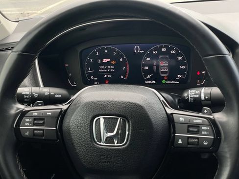 Used 2024 Honda Civic Touring image 12