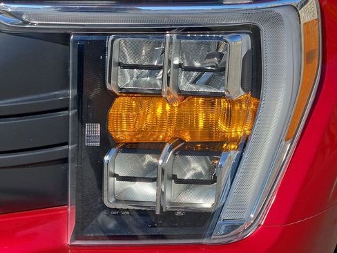 Used 2022 Ford F150 XLT w/ Equipment Group 302A High image 8