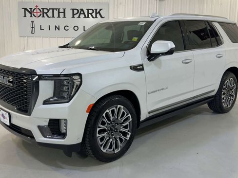 Used 2024 GMC Yukon Denali Ultimate image 5