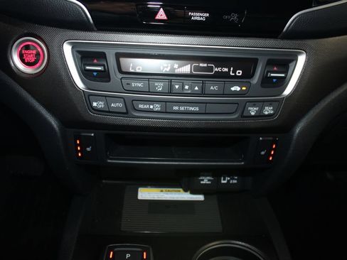 Used 2023 Honda Passport TrailSport image 22