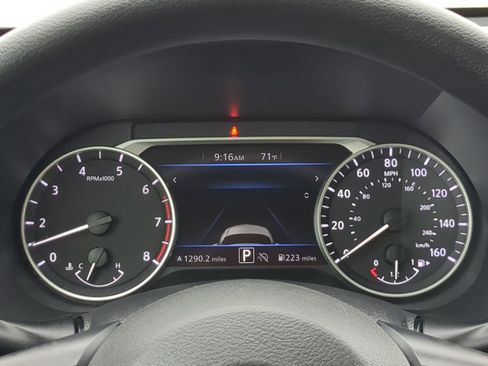 Used 2024 Nissan Sentra SV image 20