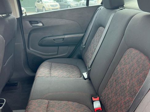 Used 2020 Chevrolet Sonic LT w/ RS Package FWD image 6