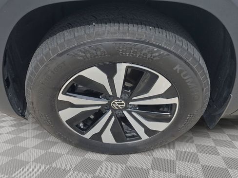 Certified 2024 Volkswagen Atlas SE AWD/4WD image 23