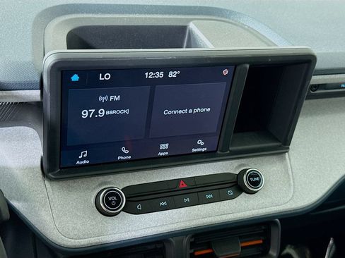 Used 2024 Ford Maverick XLT w/ XLT Luxury Package AWD/4WD image 6