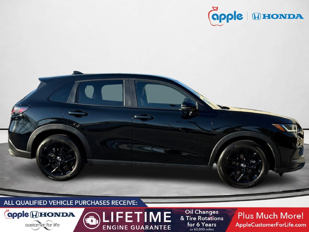 Used 2024 Honda HR-V Sport image 2