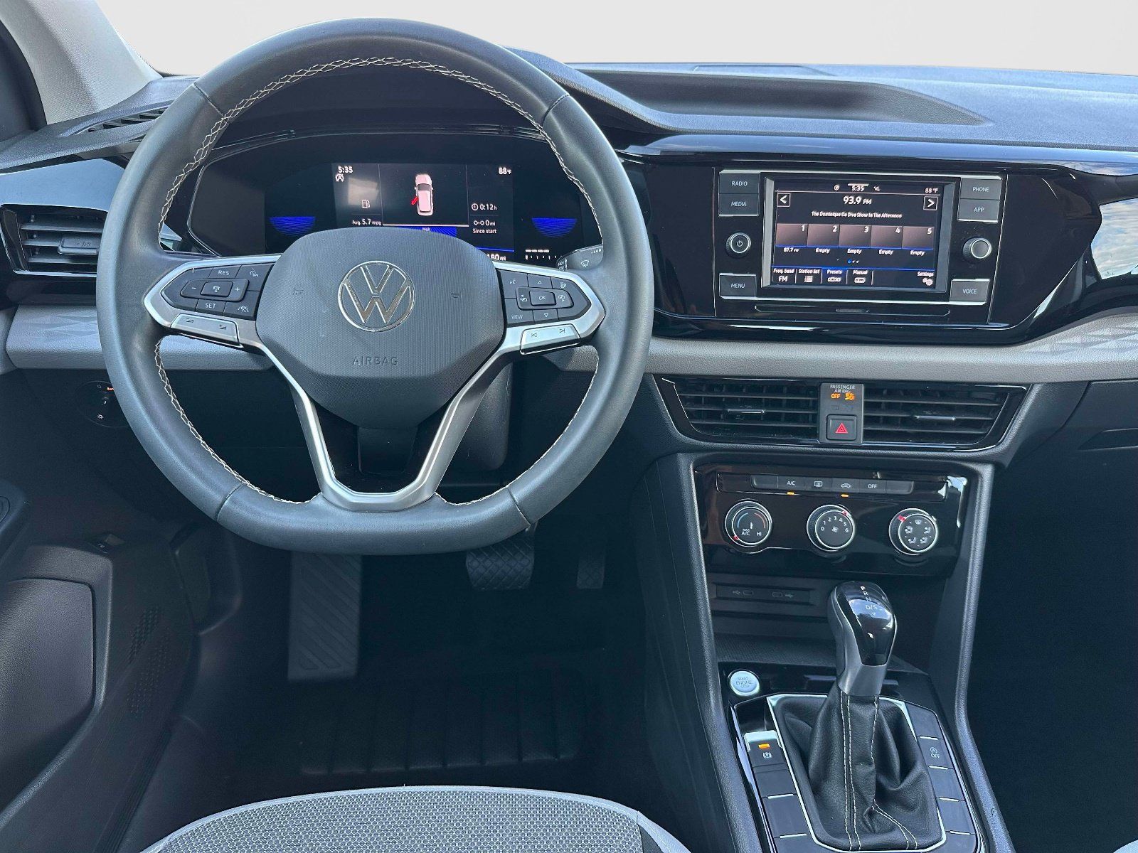 Certified 2023 Volkswagen Taos S FWD image 8