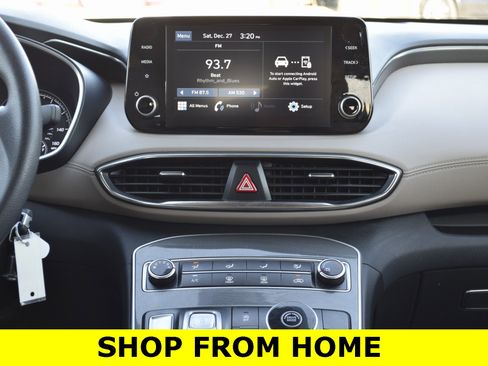 Used 2023 Hyundai Santa Fe SE image 4