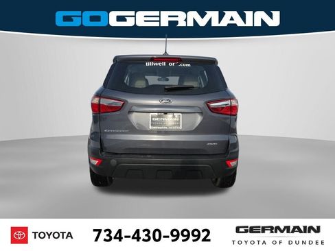 Used 2022 Ford EcoSport S image 9